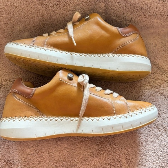 Pikolinos Camel Leather Casual Shoes - Picture 5 of 10